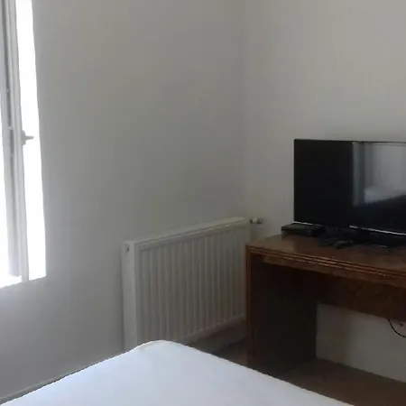 Les Ormes De Belluire