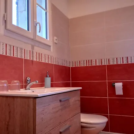 Bed & Breakfast Les Ormes De Belluire