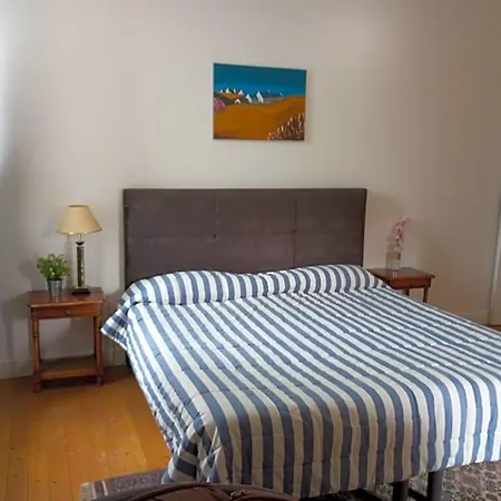 Les Ormes De Bed & Breakfast 3*