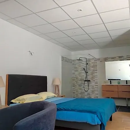 Les Ormes De Bed & Breakfast