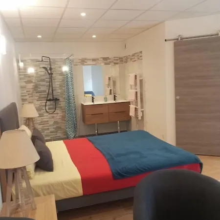 Les Ormes De Bed & Breakfast