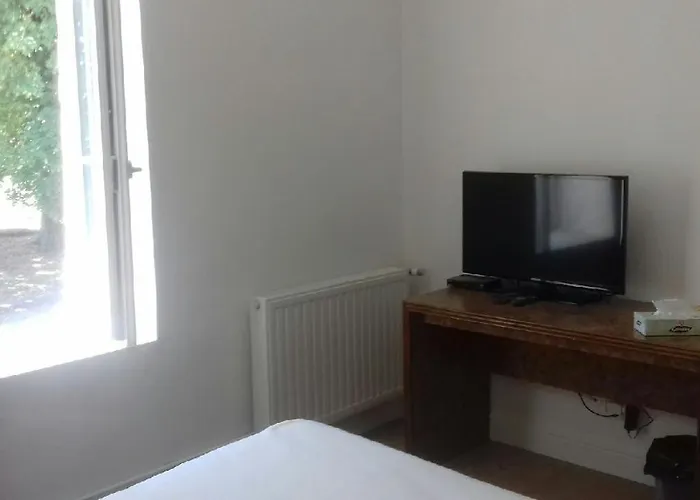 Les Ormes De Belluire